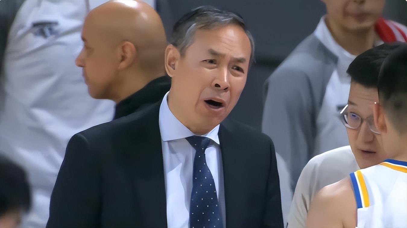 许利民怒斥“吊儿郎当耍大牌”的球员，绝不是外界猜测的那两人