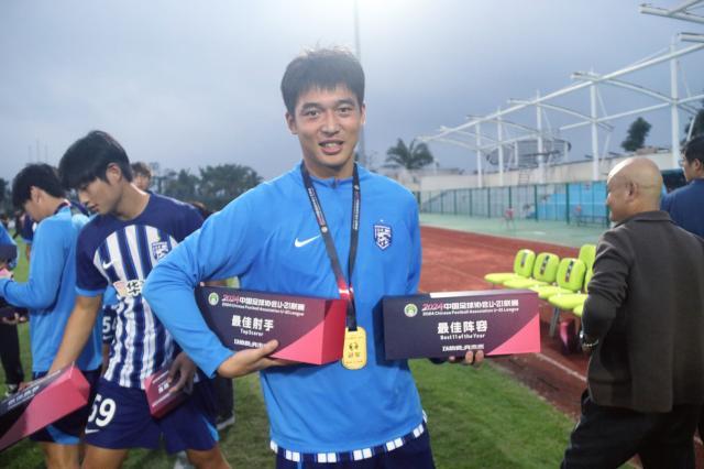 星空体育官网-专访刘轶恒：U21冠军+金靴对于我来说是一个新起点